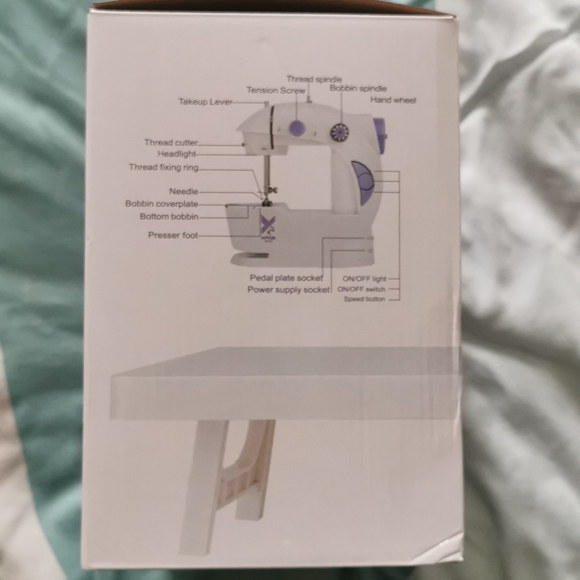 Mini Sewing Machine - Picture 3 of 6